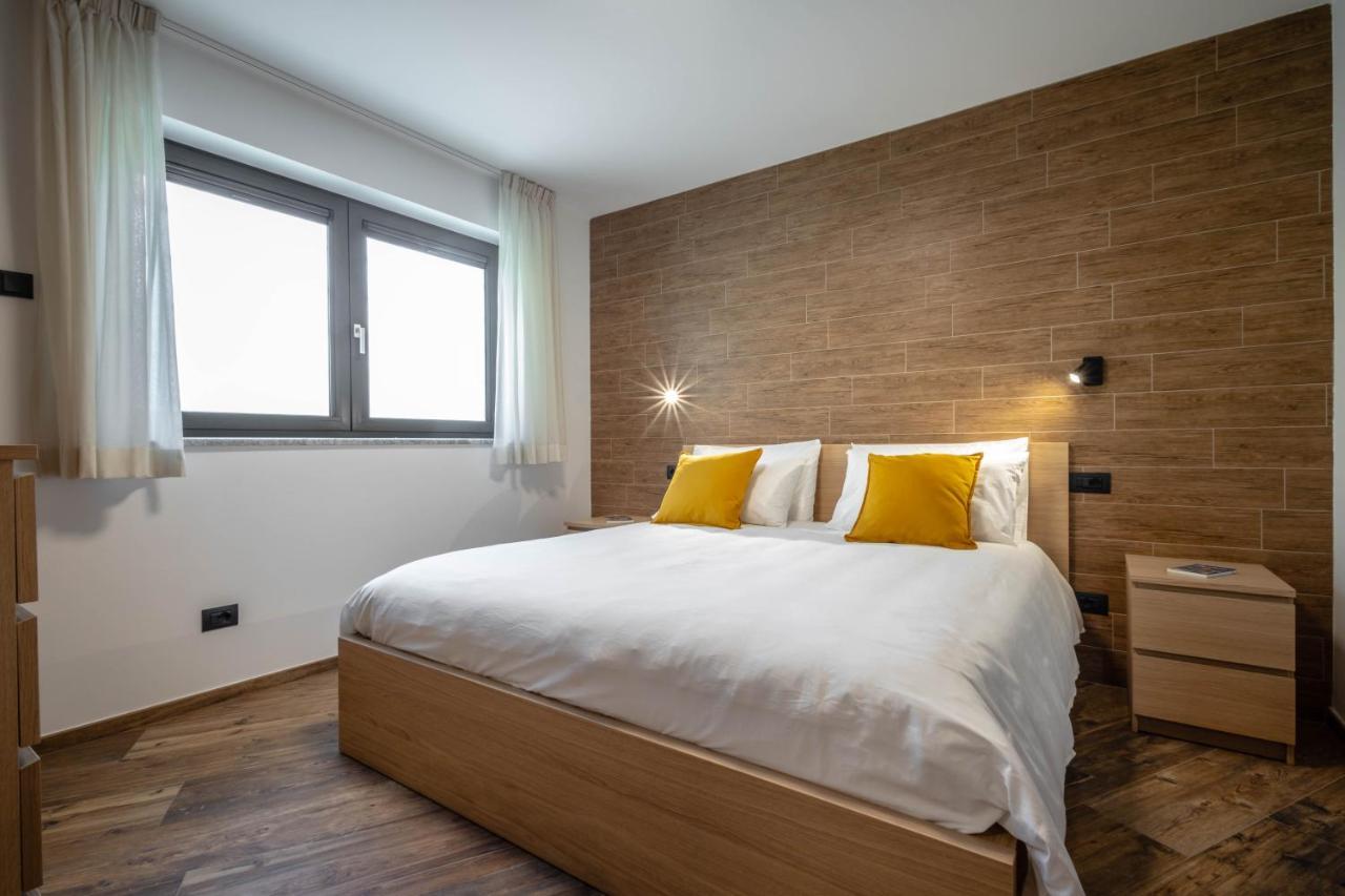 San Martin Holidays Home - Stay, Work & Fun Pont-Saint-Martin Bagian luar foto