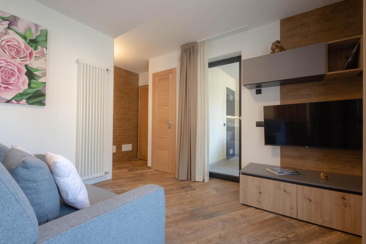 San Martin Holidays Home - Stay, Work & Fun Pont-Saint-Martin Bagian luar foto