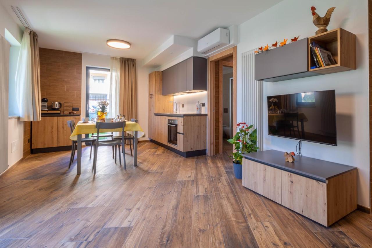 San Martin Holidays Home - Stay, Work & Fun Pont-Saint-Martin Bagian luar foto